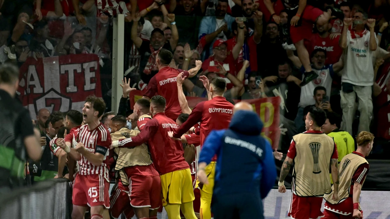 Olympiacos – Fiorentina 1-0. Grecii câștigă trofeul Conference League cu un gol marcat în repriza secundă a prelungirilor