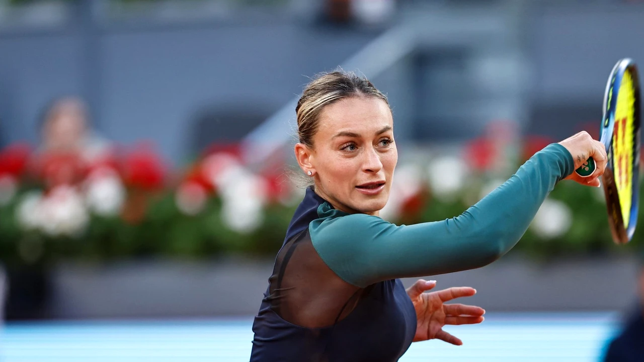 Victorie superbă pentru Ana Bogdan şi calificare în turul 3 la Roland Garros