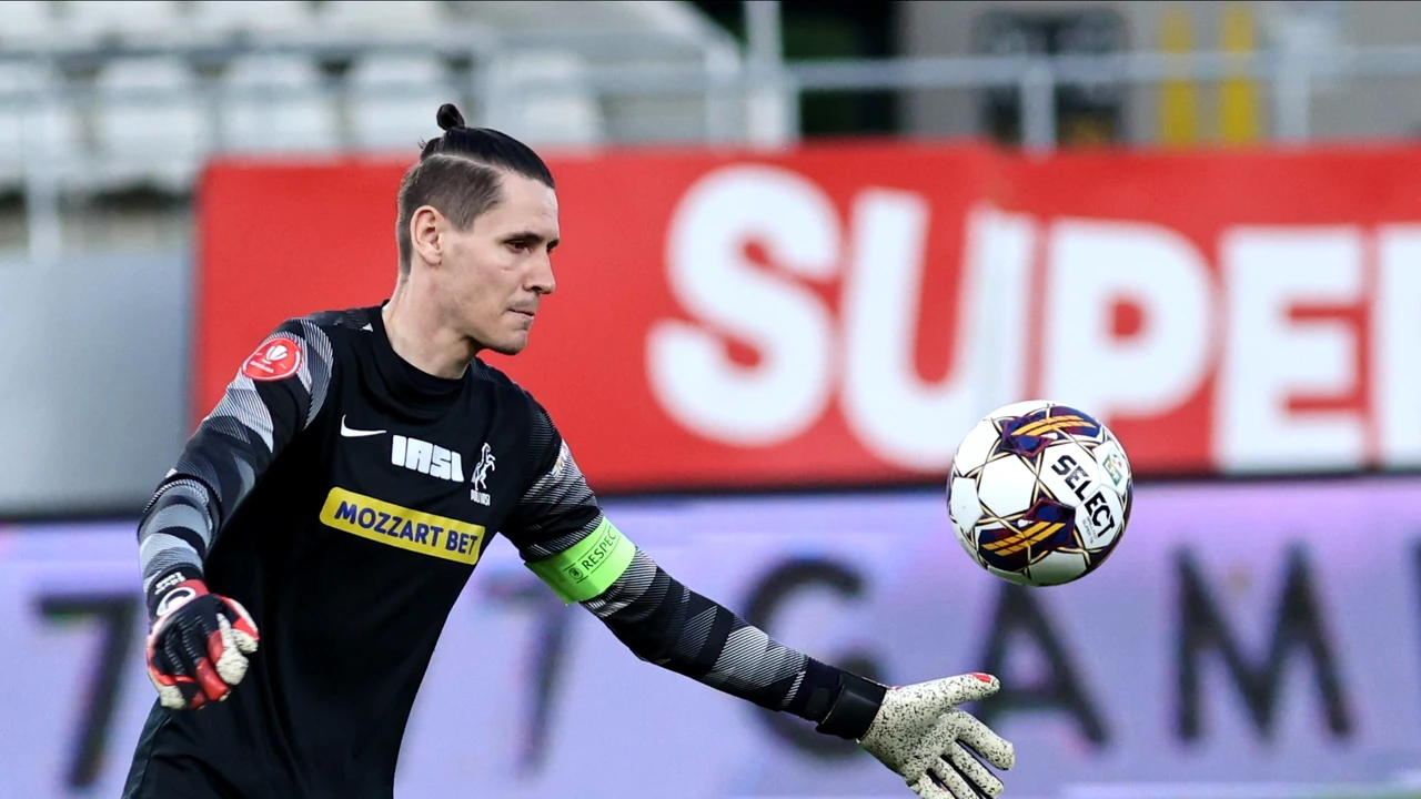 Transfer bombă în Superliga! Lung Jr. părăsește Poli Iași și semnează cu o echipă de playoff