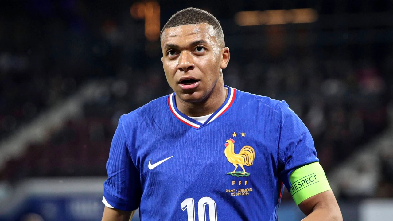 Alertă în lotul Franței înainte de EURO 2024! Kylian Mbappe se confruntă cu probleme neașteptate. Ce se întâmplă cu starul francez