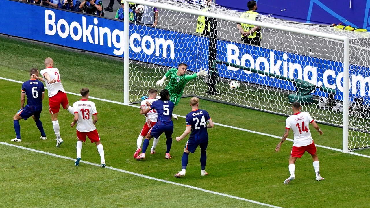 Polonia – Olanda 1-2. „Portocala mecanică” se impune in extremis într-un meci incendiar! Polonezii s-au ridicat la înălțime chiar și fără Lewandowski