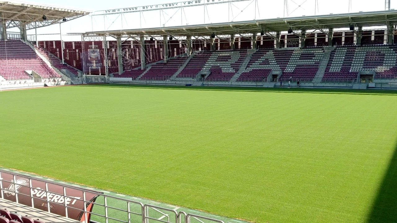 S-a schimbat gazonul deteriorat de pe Giulești. Suprafața arată acum splendid. Primele imagini