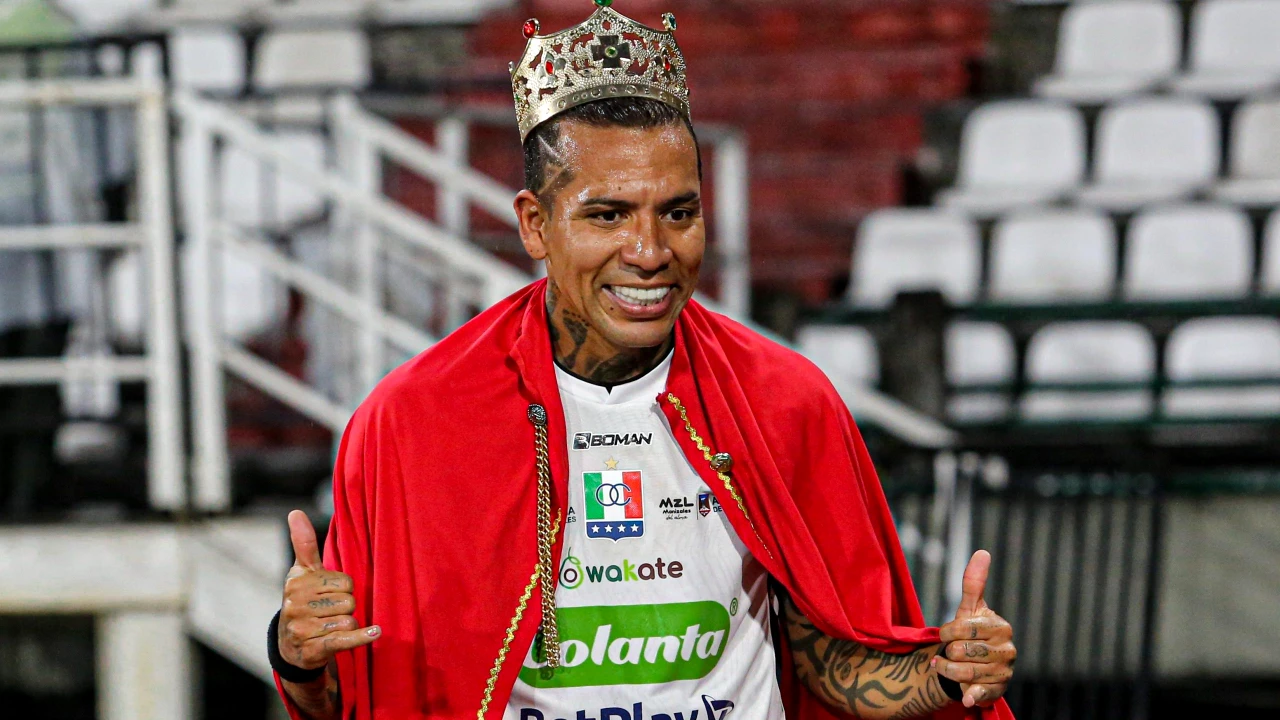 Regele Dayro Moreno. Fostul atacant al FCSB-ului a devenit cel mai bun marcator din istoria Columbiei