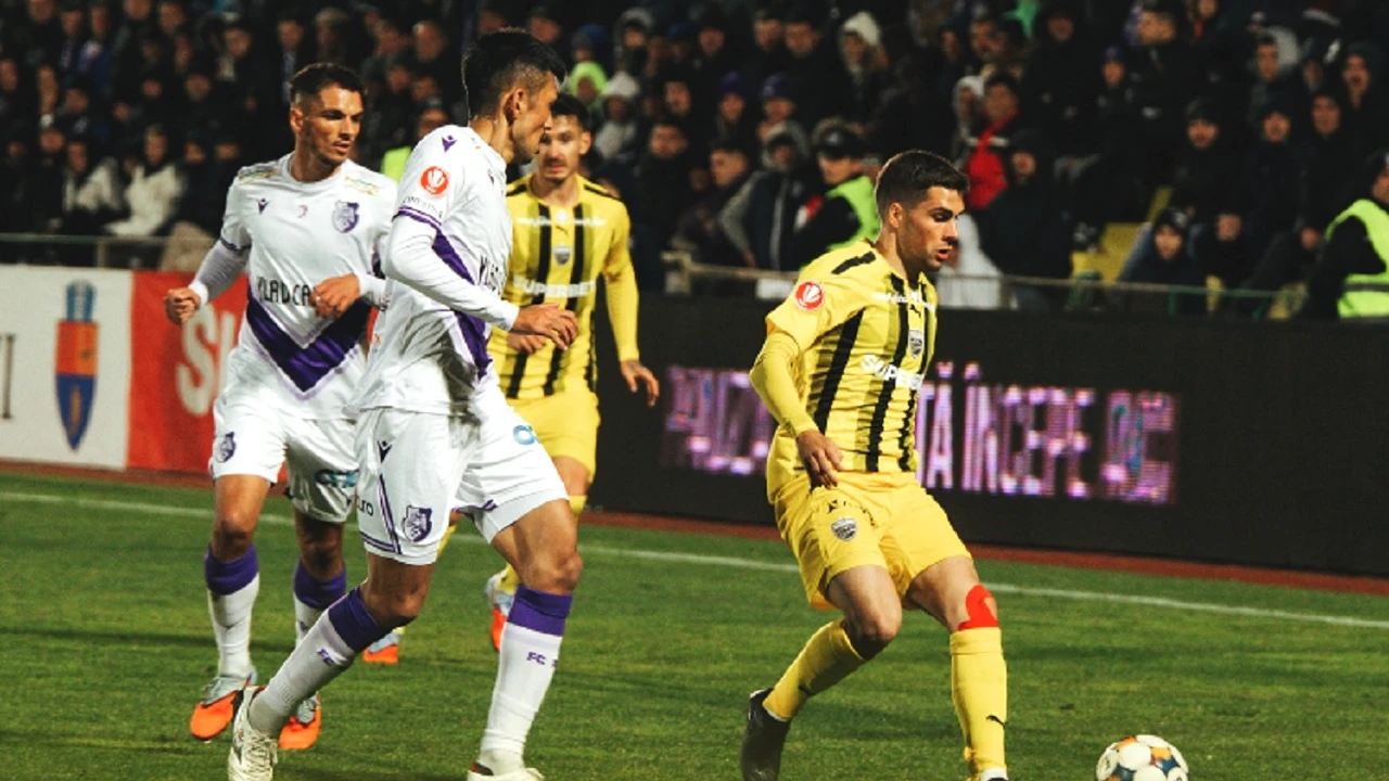 Dinamo, remiză pe terenul lui FC Argeș. Ce antrenor a fost mai mulțumit după rezultatul de la Mioveni: ”Am demonstrat”