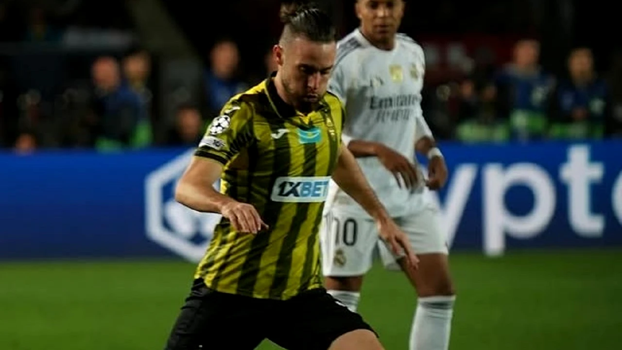 A trecut vizita medicală și semnează cu FCSB! Campionii s-au întâlnit cu ultimul fotbalist transferat: „Marius Ianuli mi-a zis”