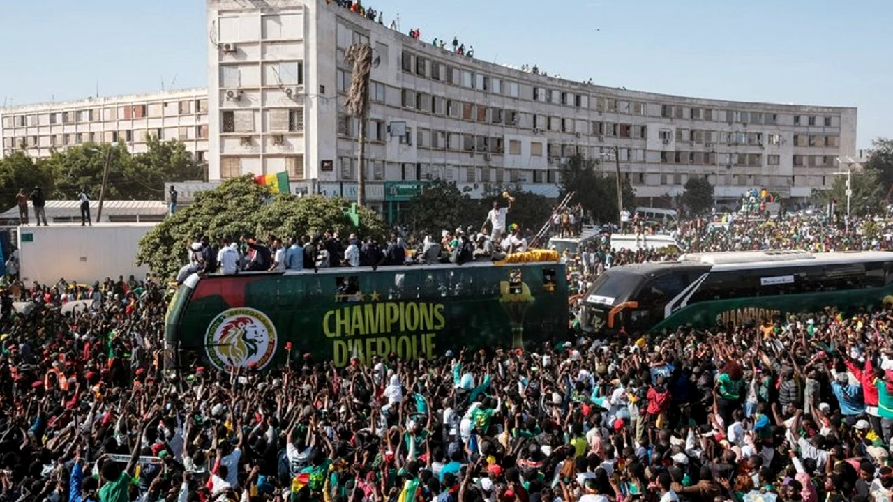 Cu cât au fost premiați campionii Cupei Africii! Președintele din Senegal a anunțat suma și terenul primit pe litoral