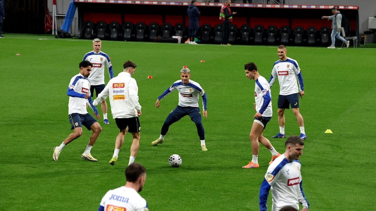 Echipa de start pe care Mircea Lucescu o pregătește pentru barajul de la Istanbul cu Turcia! Au mai rămas câteva semne de întrebare