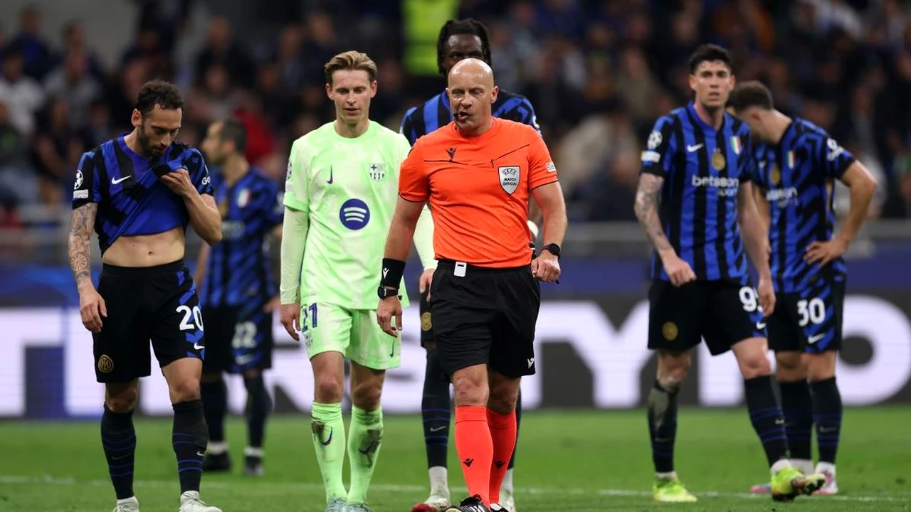 Confruntat de un fan, Marciniak a recunoscut că a greșit în semifinala Inter – FC Barcelona, de anul trecut: „Nu este nimic de iertat”