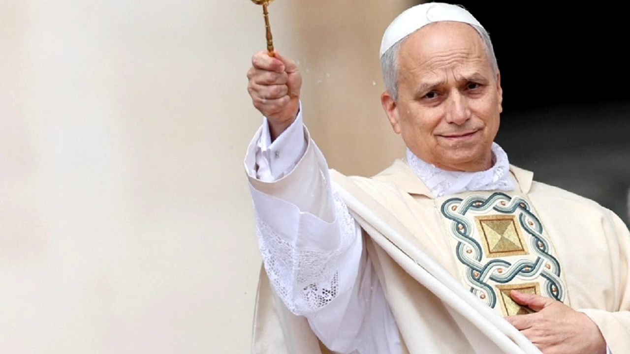 Papa Leon al XIV-lea ține cu Real Madrid sau cu Barcelona? Suveranul pontif a ales, într-un interviu cu dezvăluiri: „Cred că mulţi ar alege să-l vadă pe Bad Bunny”