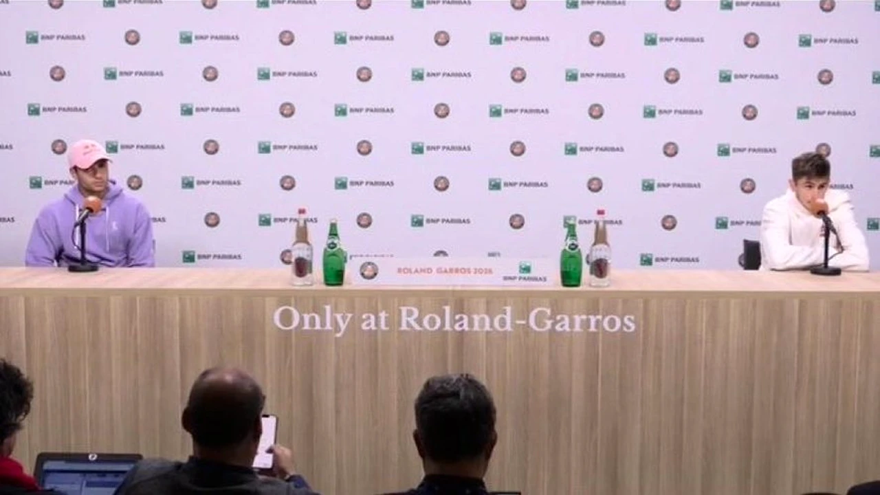 S-a stabilit finala Roland Garros. Un jucător a acuzat o problemă și a fost nevoit să se retragă din competiția pariziană