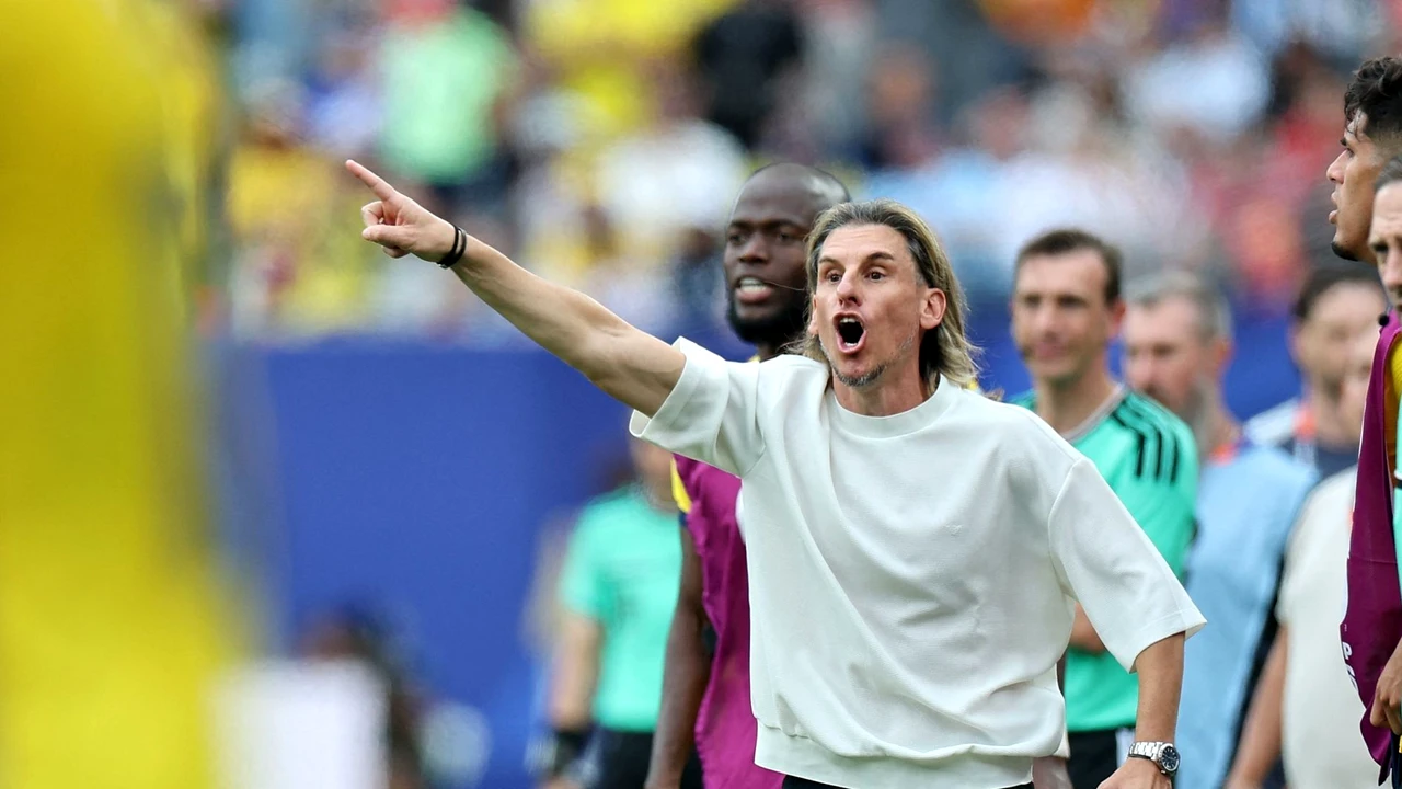 Sebastián Beccacece se desparte de naţionala Ecuadorului după eliminarea de la Cupa Mondială
