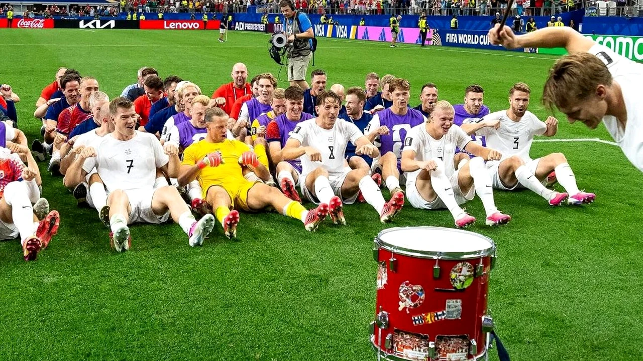 Imaginile care au făcut înconjurul lumii la Cupa Mondială! Sărbătoarea devenită virală după calificare