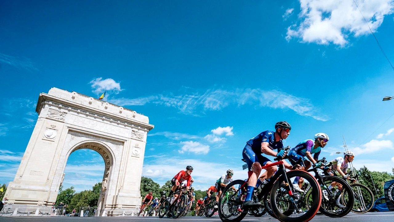 Turul României aduce la start 23 de echipe din 16 țări și una dintre marile figuri ale ciclismului mondial: Elia Viviani, în stafful echipei naționale a Italiei