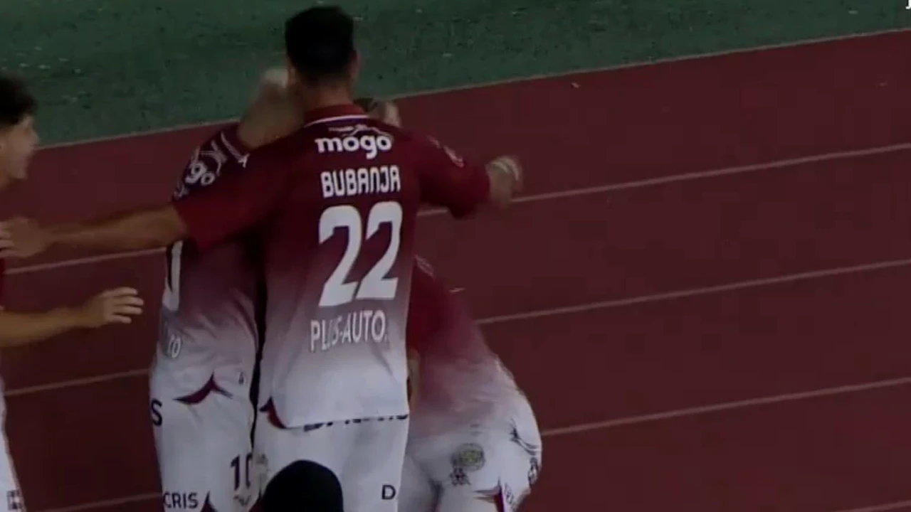 Rapid, victorie dramatică pe Cluj Arena. Giuleștenii au urcat până pe locul 2 în Superliga