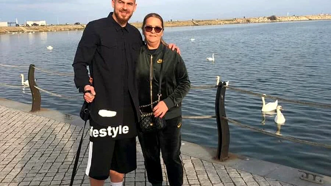 EXCLUSIV. Mama lui Denis Alibec i-a lăsat pe toți fără cuvinte chiar de ziua fiului ei. Surpriză neașteptată pusă la cale în miez de noapte