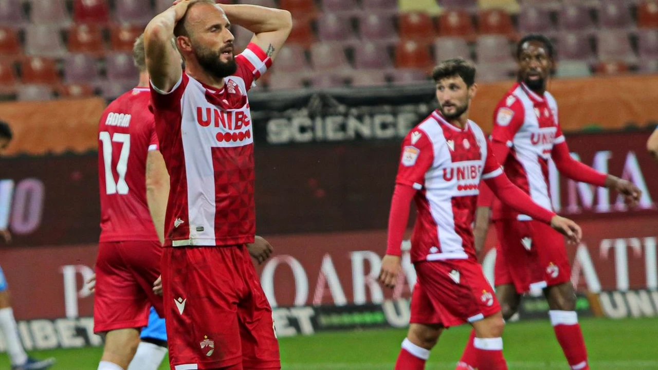 Spaniolii au dat bir cu fugiții de la Dinamo. Situația devine critică după ce alți fotbaliști au plecat de la echipă