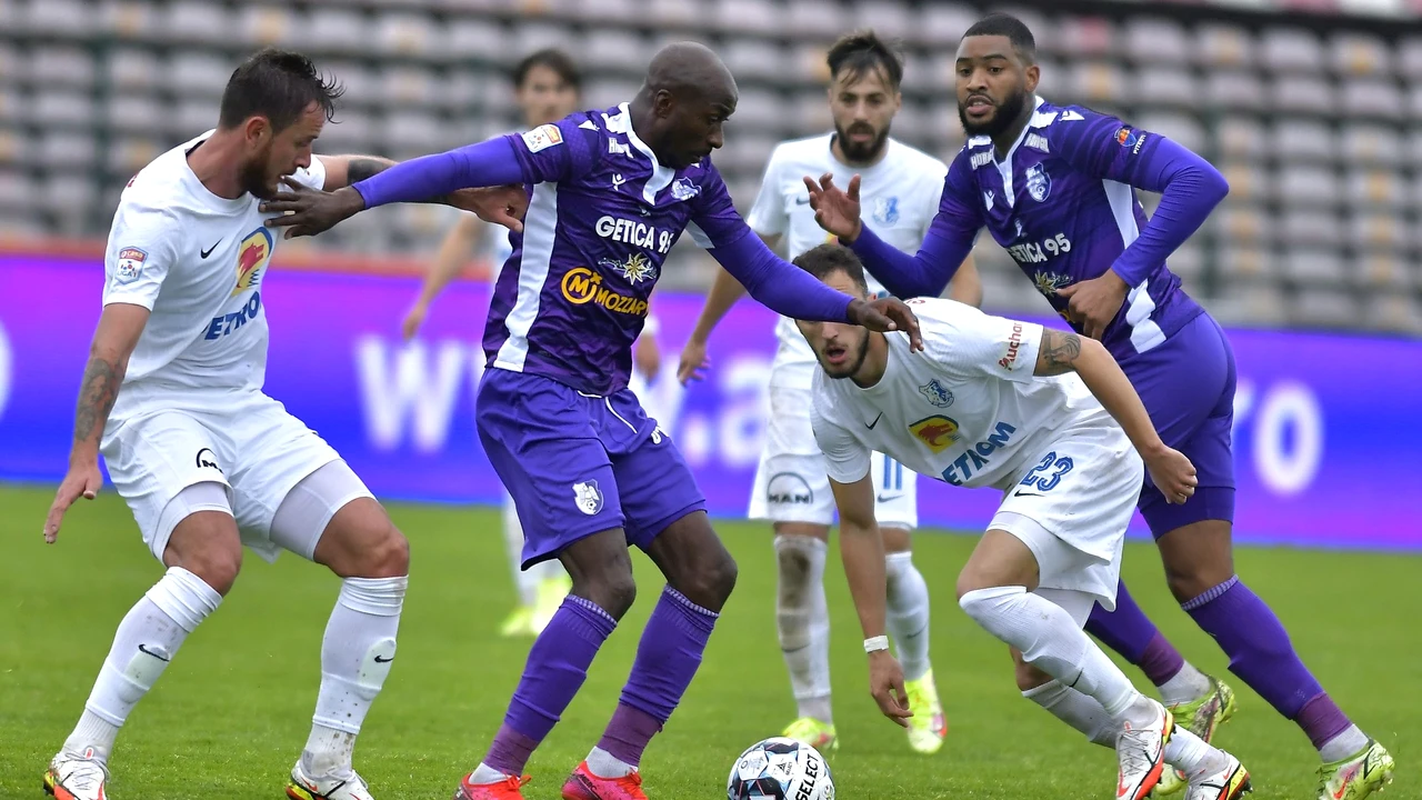 A plecat și Kehinde Fatai din România. Fostul jucător de la Farul, Astra și FC Argeș a ales un campionat „exotic”