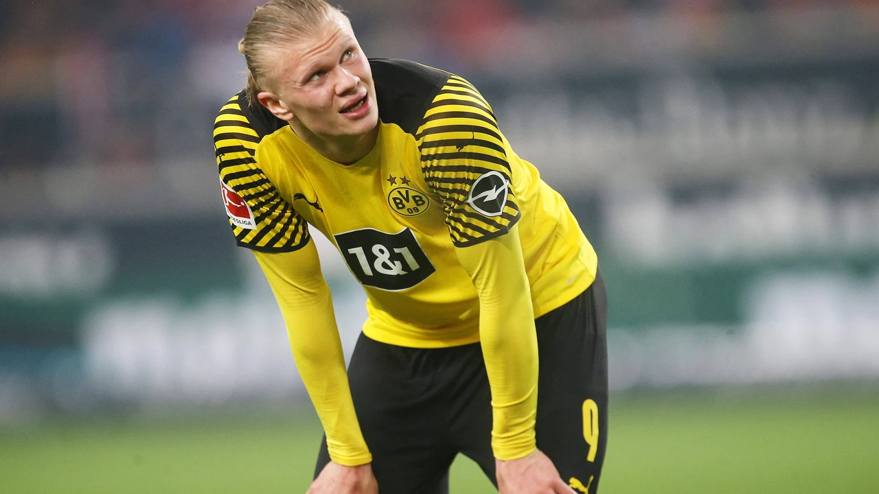 Ciudățenia descoperită la transferul lui Erling Haaland. Oficialii lui Manchester City amână prezentarea