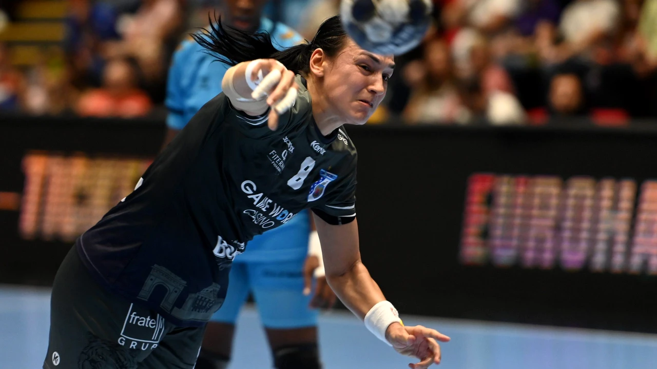 Victorie uriașă pentru CSM București: 27-24 cu Vipers Kristiansand! Cristina Neagu, la un pas de sferturile de finală ale Ligii Campionilor