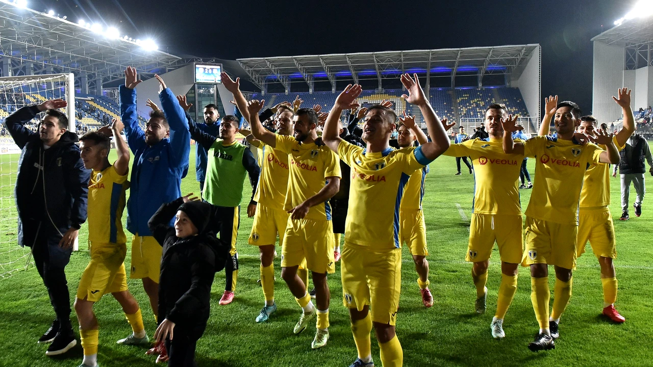 Anunț important făcut de Petrolul Ploiești. Cine vine în locul lui Costel Lazăr