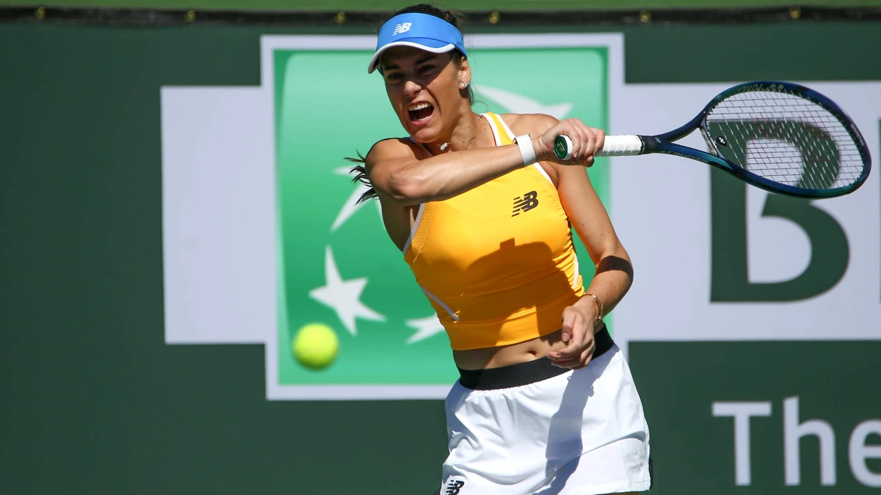 Sorana Cîrstea a atras toate privirile în Australia. Cum a reaționat Djokovic când a trecut pe lângă sportivă
