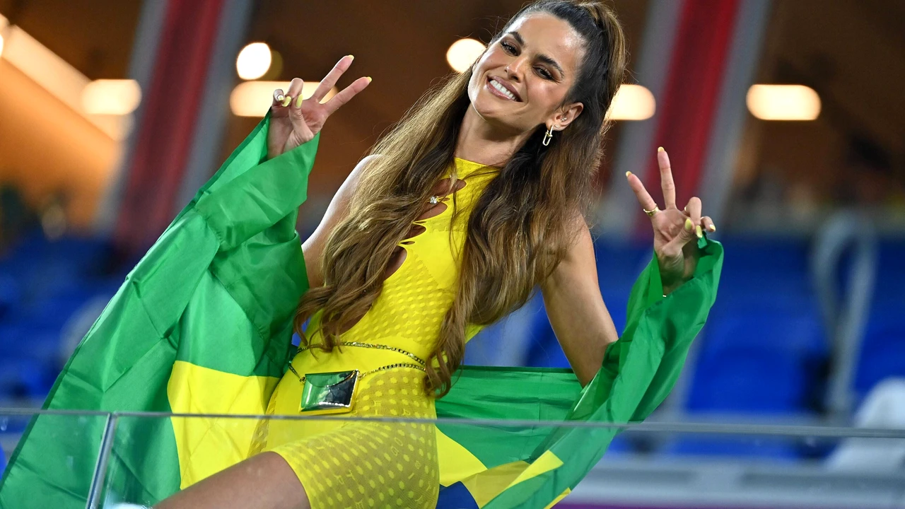 Iubitul în Champions League, ea la Carnaval! Cum a apărut Izabel în public la cel mai așteptat eveniment al anului