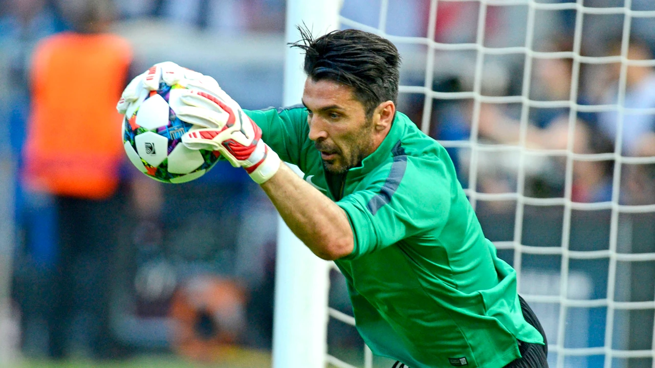 Unde a semnat Buffon după ce s-a retras din fotbal