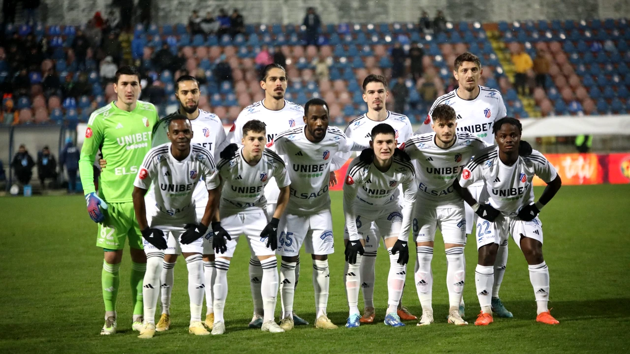 El este portarul transferat de FC Botoșani. A fost titular într-un meci jucat de naționala României. Exclusiv