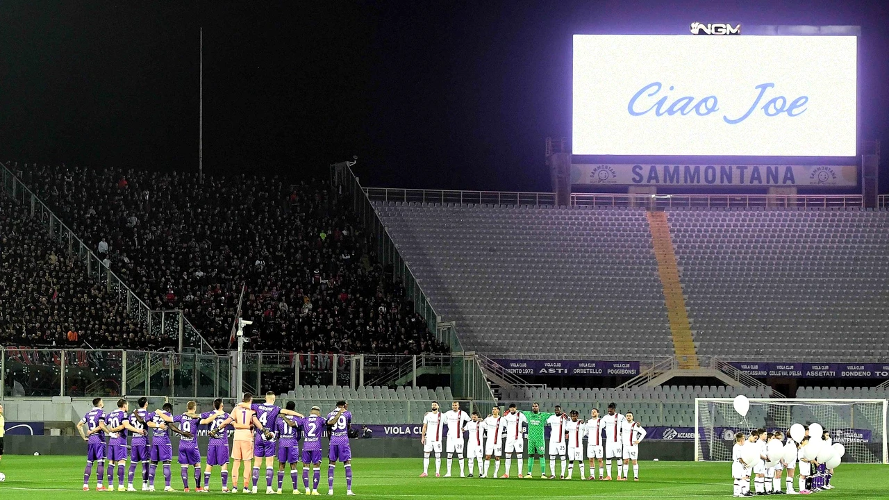 Scene fantastice la primul meci pentru Fiorentina după moartea șefului Joe Barone! Cum i-au primit fanii pe fotbaliști înaintea jocului cu AC Milan