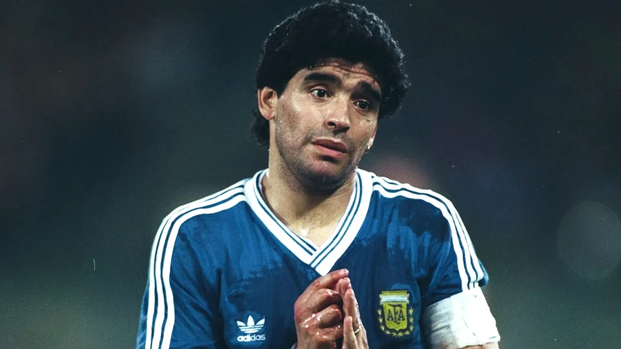 Procurorii au denunțat „un asasinat” în cazul morții lui Maradona. Ce poză au arătat în sala de judecată