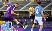 FOTO. Vrăjit de frumusețea colegei, un fotbalist de la Fiorentina nu și-a mai găsit cuvintele