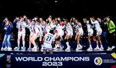 Naționala Franței a câștigat titlul mondial la handbal feminin având în lot patru jucătoare din „Liga Florilor”. Finală electrizantă cu Norvegia. Foto