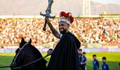 Adus cu elicopterul și urcat pe cal! Prezentare fabuloasă pentru Arturo Vidal în Chile