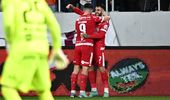 Fotbalistul lui Dinamo, remarcat pentru impactul său: ”Jos pălăria! Are gena kosovară şi educaţia suedueză”