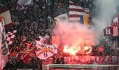 Galeria Rapidului, făcută praf de autorități! Procurorii au o filmare cu modul în care au fost introduse torțe la derby-ul cu FCSB