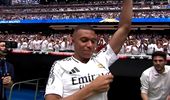 Aproape 90 000 de oameni au fost la prezentarea lui Mbappe. Cuvintele care i-au ridicat în picioare