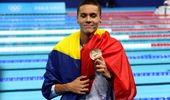 David Popovici, dublu medaliat olimpic la Paris 2024, multiplu campion mondial şi european, împlineşte azi 22 de ani