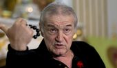 Becali a intrat în direct și a motivat toate deciziile tactice pe care le-a luat înainte de FCSB – RFS. Cum justifică primul 11