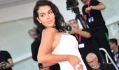 Georgina lui Ronaldo a pus FOC pe covorul roșu! Cum a putut să apară la festivalul de la Veneția. Sute de fotografi n-au putut să rateze momentul