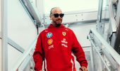 Lewis Hamilton a dat răspunsul, după speculațiile privind retragerea sa din Formula 1: “Sunt mulţi care încearcă să mă convingă”