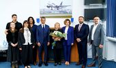 Cea mai performantă aeronavă din dotarea TAROM, un Boeing 737 MAX, primeşte numele “Mircea Lucescu” / Răzvan Lucescu: Un omagiu pe care familia noastră îl primeşte cu emoţie şi recunoştinţă