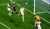 Argentina întoarce scorul în ultimele minute cu Anglia şi joacă din nou finala Cupei Mondiale. Enzo Fernández şi Lautaro Martinez au marcat pentru deţinătoarea trofeului