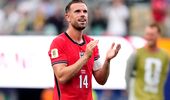 Ce nebunie! Henderson a semnat cu o nouă echipă. Mijlocaşul de 35 de ani a bătut palma cu un club uriaş din Anglia