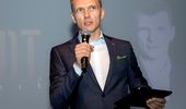 Cine este milionarul prezent la meciurile lui Dinamo care poate investi la echipa din Ștefan cel Mare. A fost în loja acționarilor la jocurile cu Steaua și FC Argeș