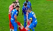 Fază de Cascadorii Răsului. A simulat o accidentare, după care l-a pufnit râsul. ”N-am mai văzut așa ceva”