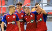 „De acolo, de sus, de la dumnealor vin acorturile”. Cum vor steliștii să-l convingă pe Ministrul Apărării să forțeze promovarea CSA în Liga 1