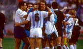 Tragedie în fotbalul mondial! Fostul coleg al lui Maradona și adversar al Generației de Aur, a murit la doar 58 de ani
