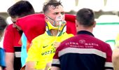 Dinamo a cerut ajutorul lui Luca Mihai înaintea barajului cu Csikszereda! Ce răspuns a dat jucătorul băgat în spital de Homawoo