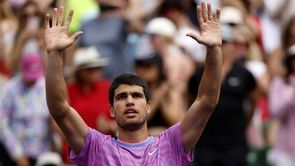 S-a stabilit prima semifinală de la Wimbledon. Alcaraz, campionul en-titre, se va duela cu o surpriză uriașă