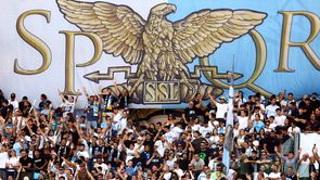 Finala unui turneu important de tenis blochează data disputării unui meci de fotbal cu risc uriaş de incidente. Cluburile s-au opus, iar autorităţile sunt în alertă